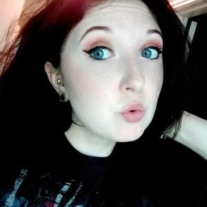 Meet your Posher, Kendra